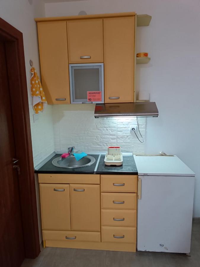 Adamovic Pirot Exterior foto
